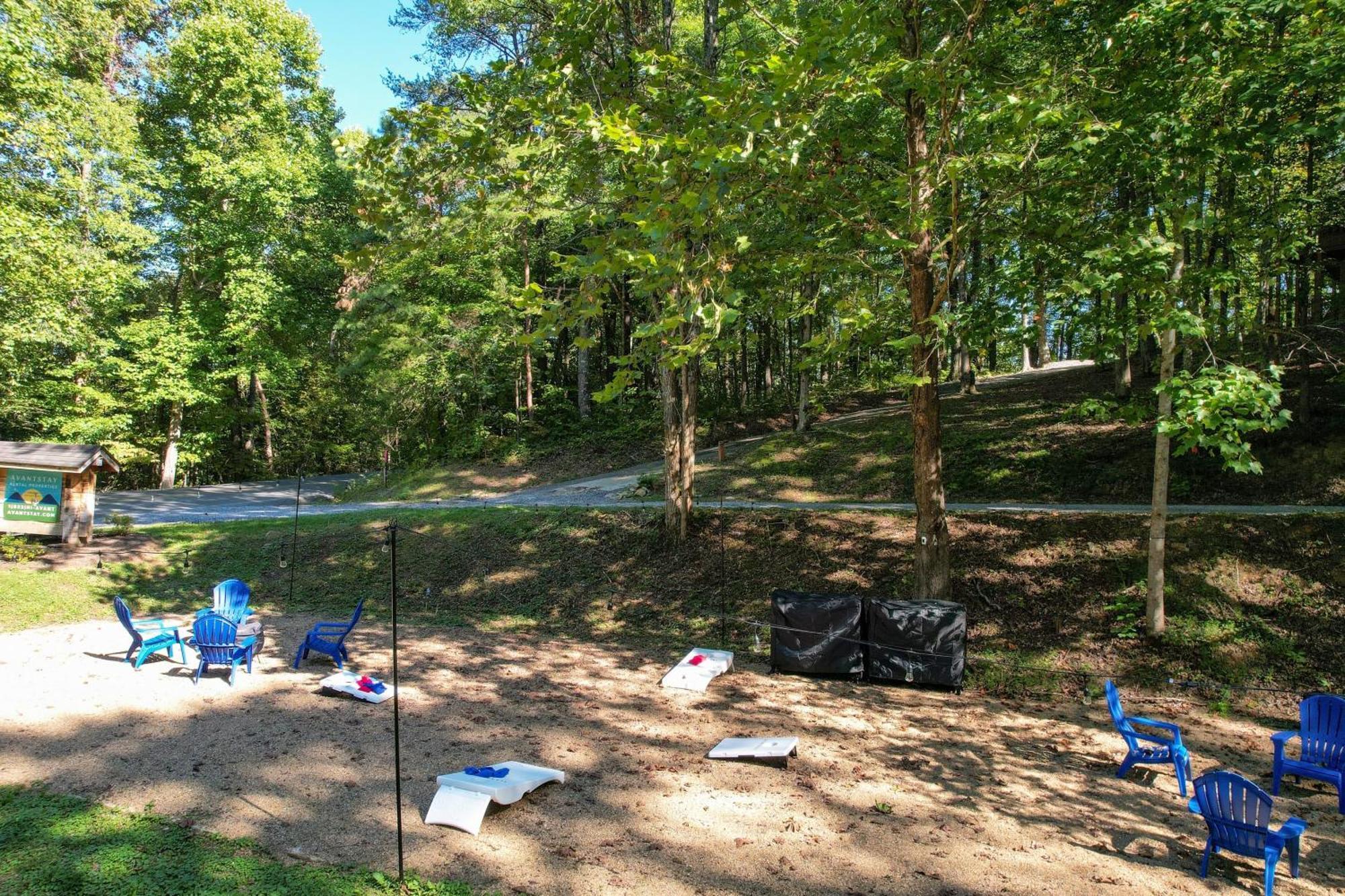 Dudley IV By Avantstay Cosy Cabin W Hot Tub Sweeping Views Pigeon Forge Esterno foto